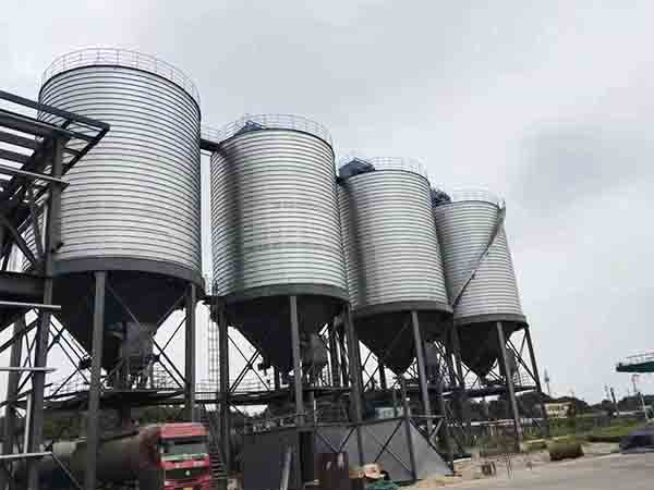 礦山石料鋼板倉